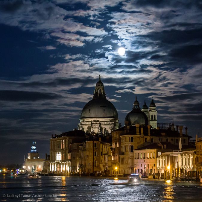 Asztrotájkép külföld