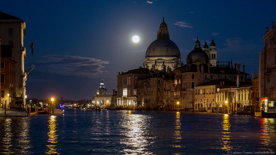 Asztrotájkép külföld